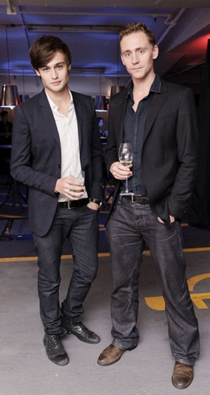 douglasbooth_and_tomhiddleston.jpg