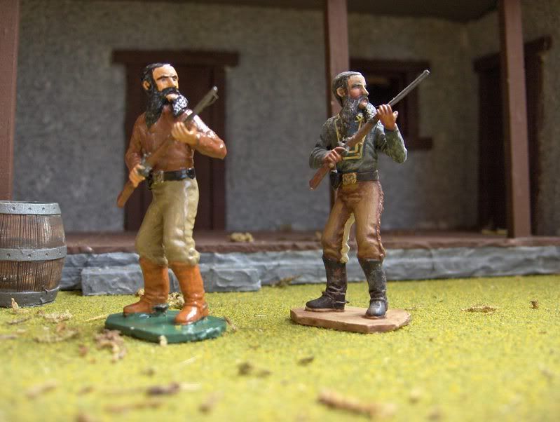paintedvsToy2007.jpg