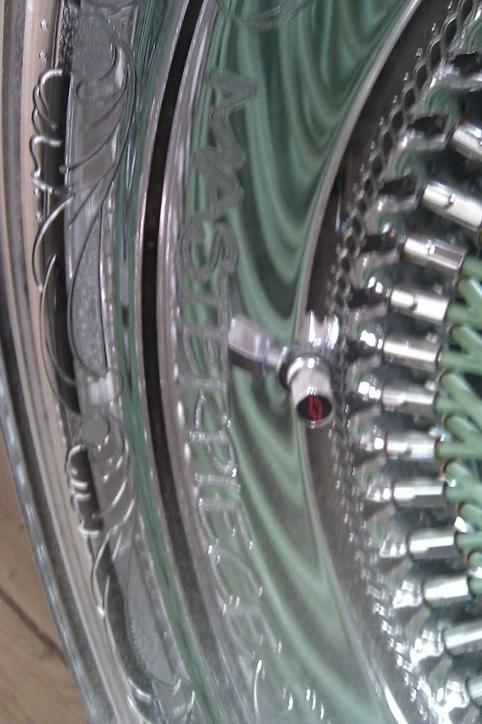 Masterpiece Wire Wheel Plastic Chips