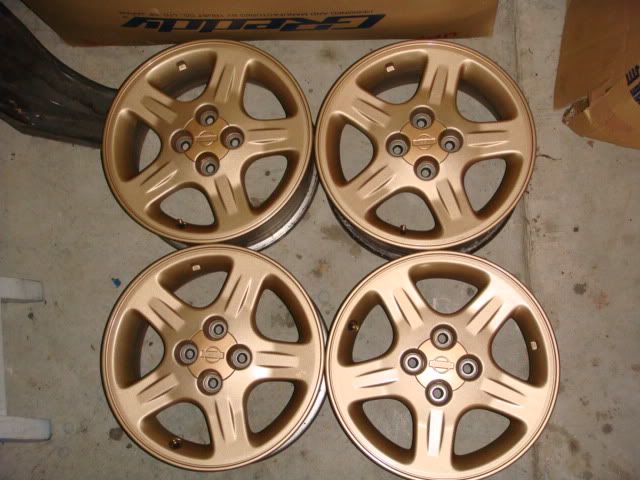 Autech_Gold_Rims.jpg