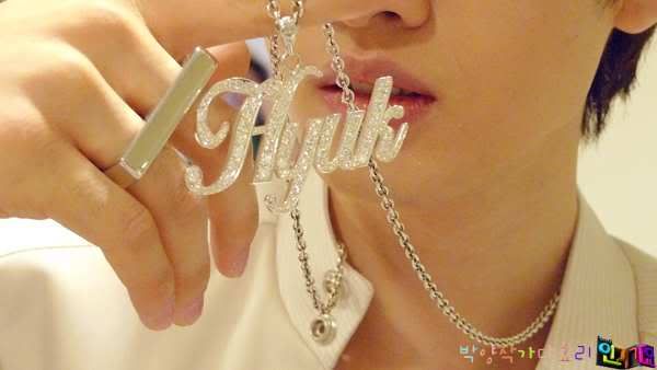 eunhyuk229.jpg Eunhyuk necklace image by TraciGrant