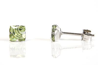 9ct WHITE Gold Square PERIDOT Stud earrings, Gift Boxed  