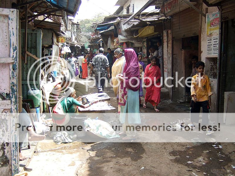 Dharavi_Slum_in_Mumbai_zps02a9a8e7.jpg